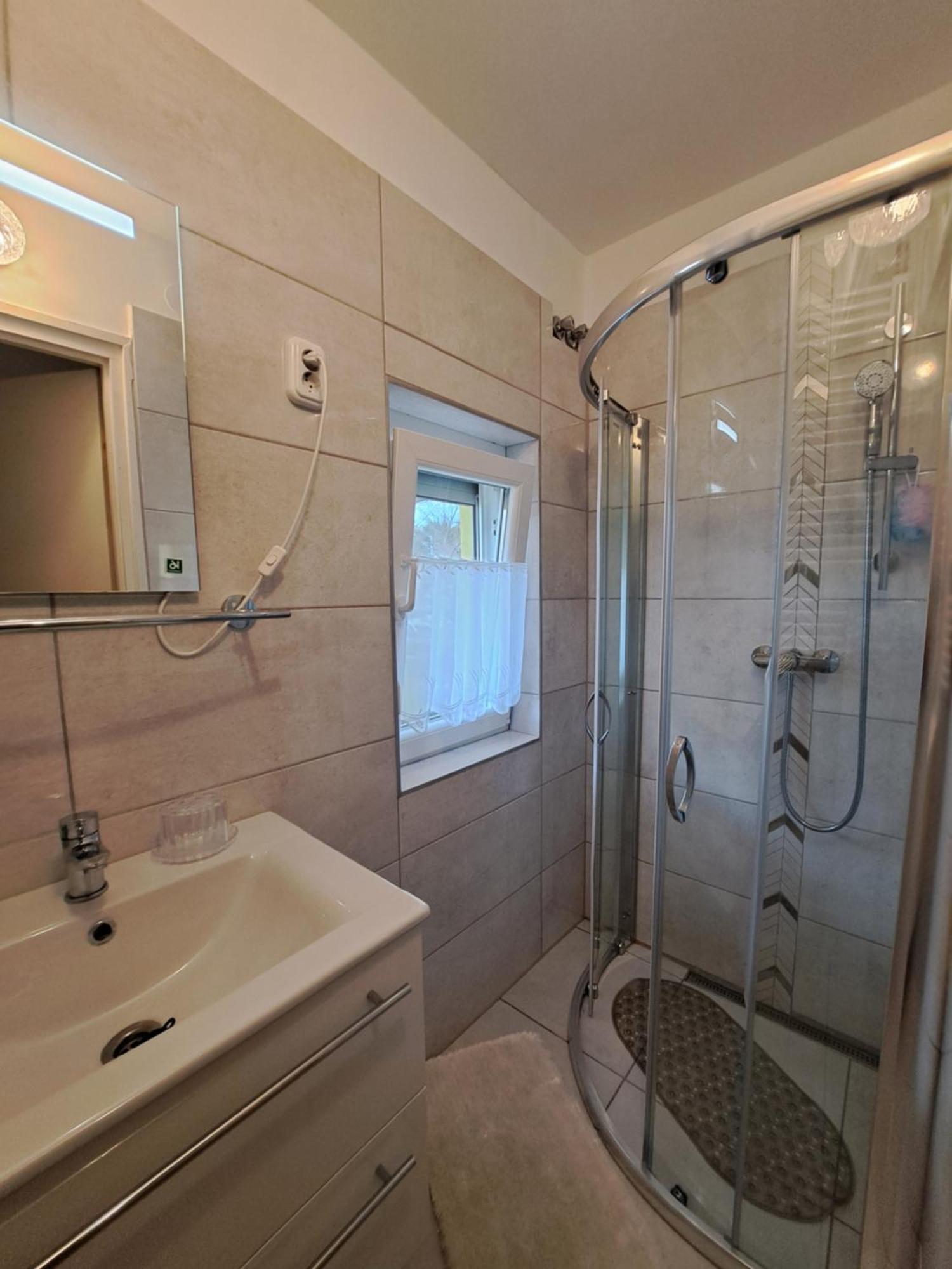 Jazmin Apartman Залакарош Екстер'єр фото